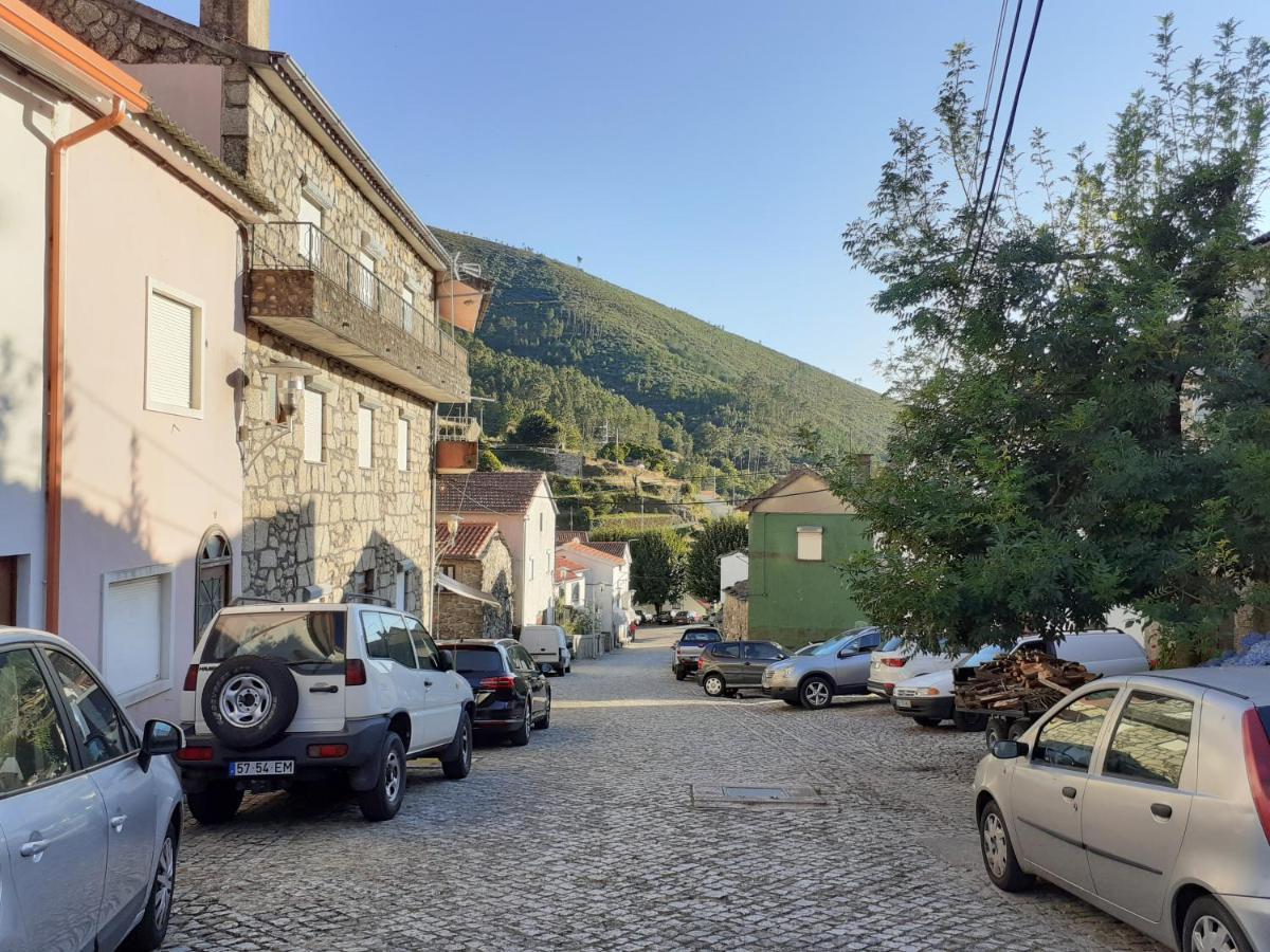 Casa Encantada - Alvoco Da Serra Villa Exterior foto